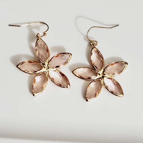 Stunning Swarovski bezel crystal flower earrings baby pink gold plated vtg ? - Picture 3 of 8